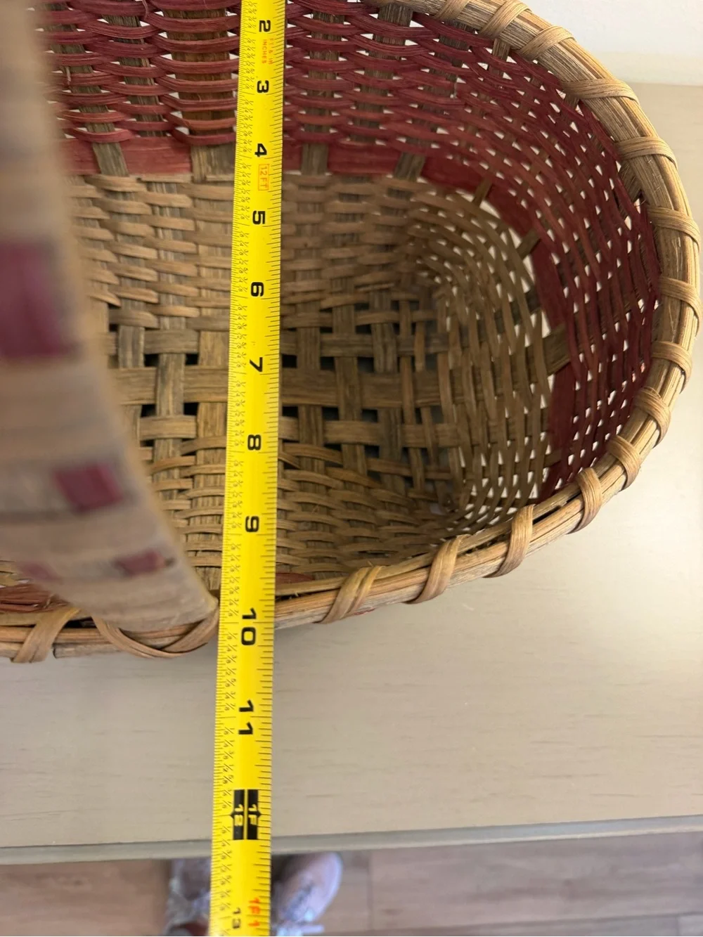 Handwoven Wicker Egg Gathering Storage Basket Oval Woven Sculpted Bottom